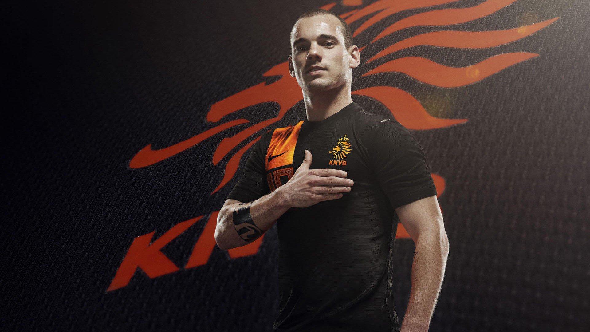 齐沃盛赞国际米兰欧冠征程，意甲荣耀的坚韧旗帜，两入决赛已证伟大